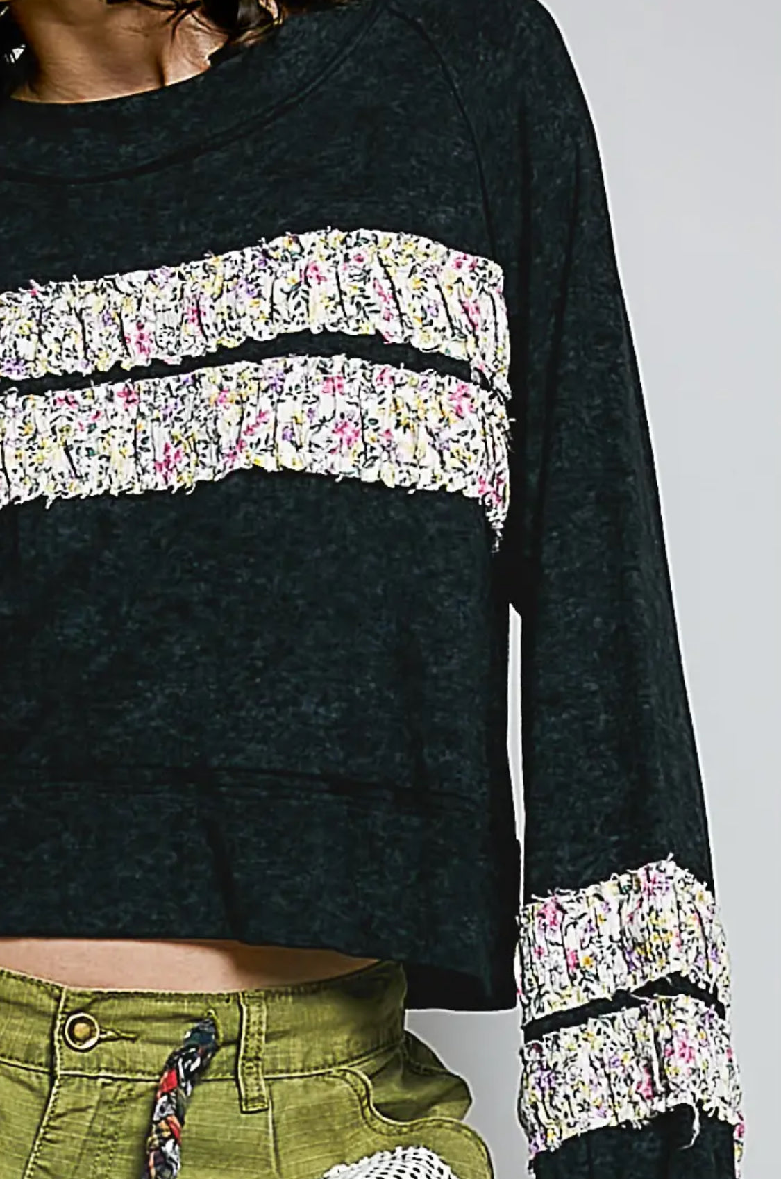 Round Neck Balloon Sleeve Solid Print
Patch Knit Top