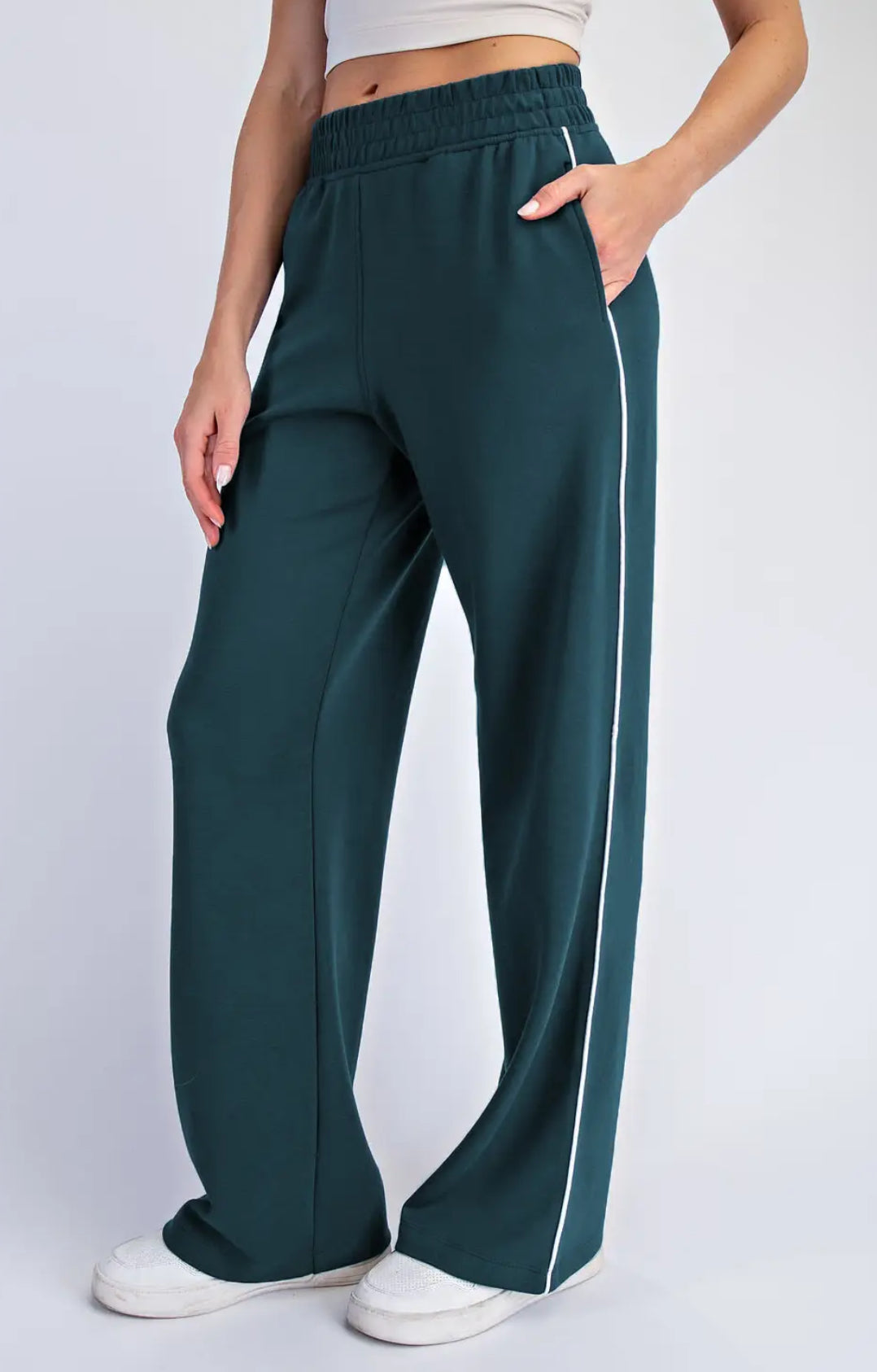 Modal Poly Piping V-Neck Top and Pants Set
