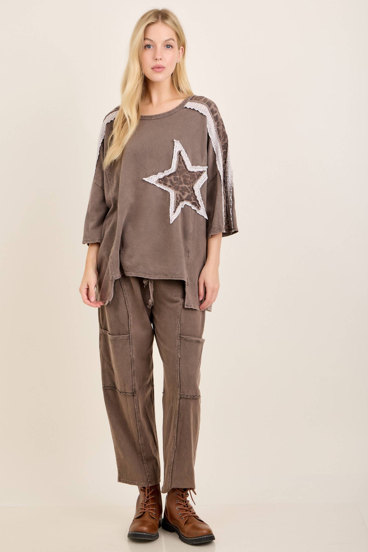 Mineral Washed Leopard Lace Star Patched 3 Quarters Top