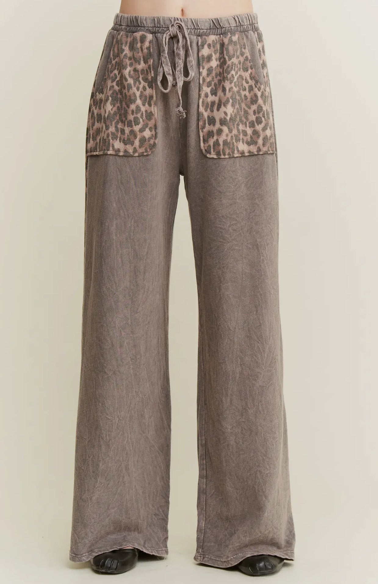 Mineral Washed Leopard Print Pocket Side Trim Pants