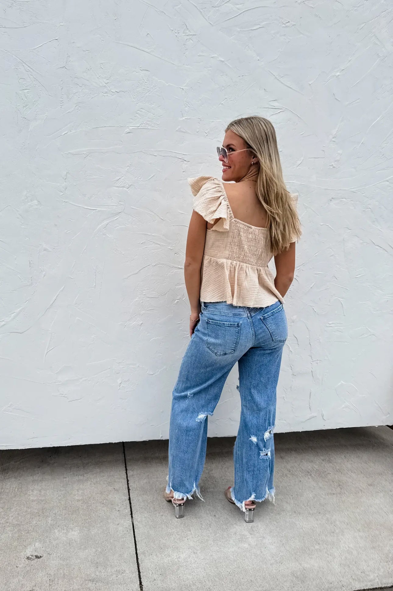 BLAKELY Distressed Dad Jeans