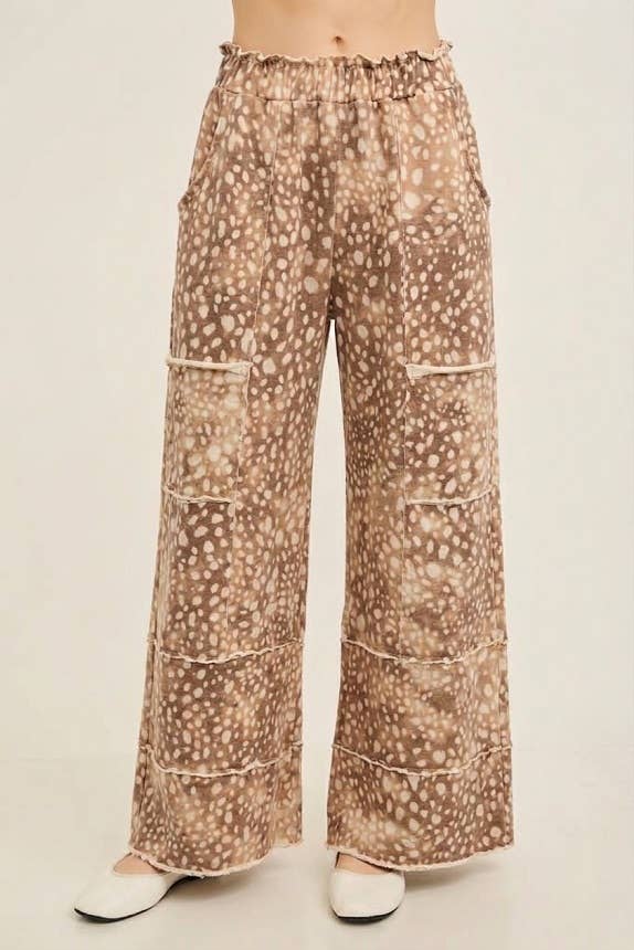 Fawn Washed Cargo Wide Leg pants