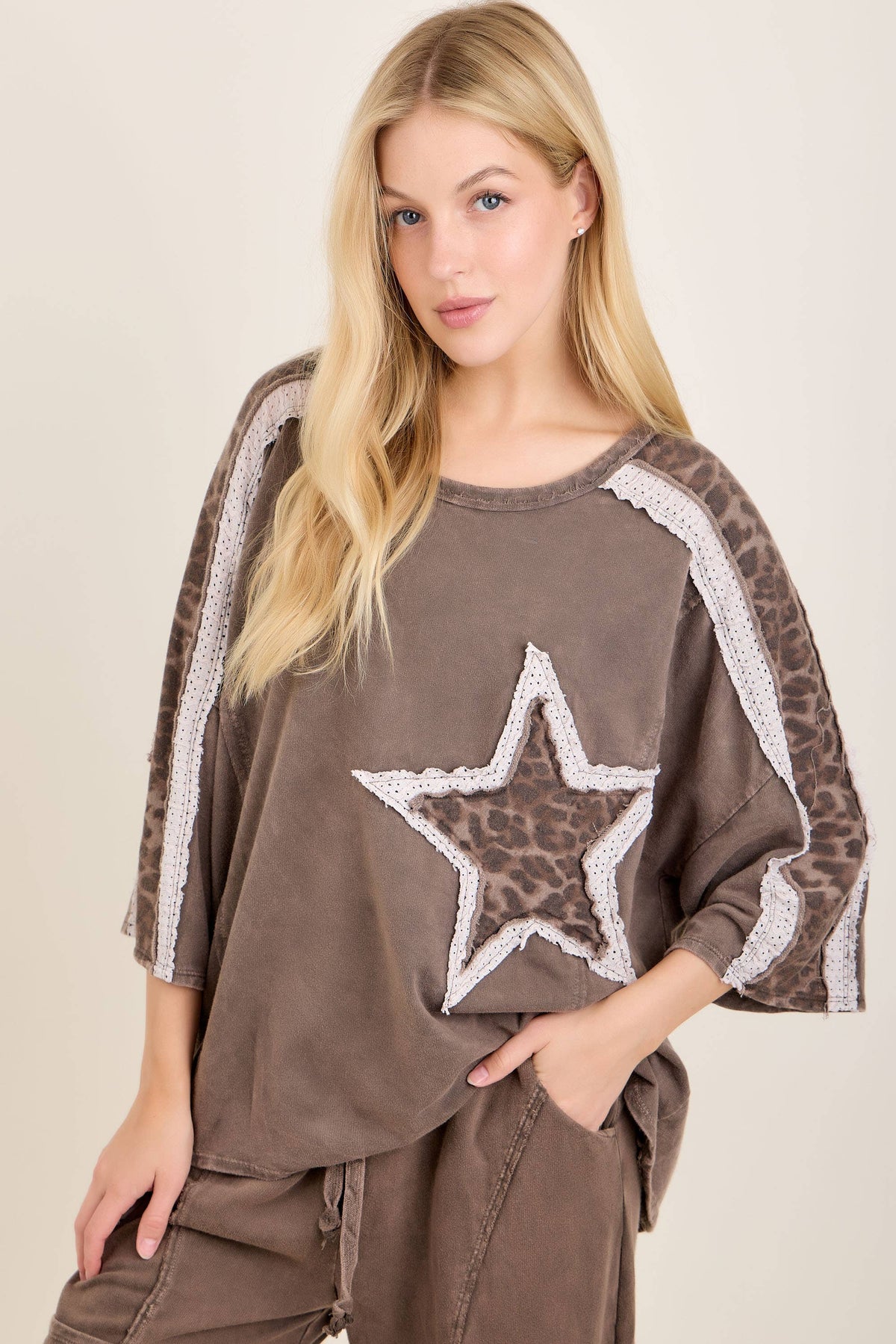 Mineral Washed Leopard Lace Star Patched 3 Quarters Top
