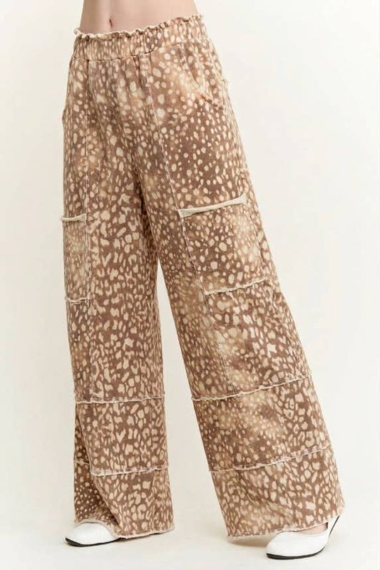 Fawn Washed Cargo Wide Leg pants