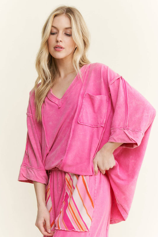 Mineral Wash Raw Detailed V-Neck Top