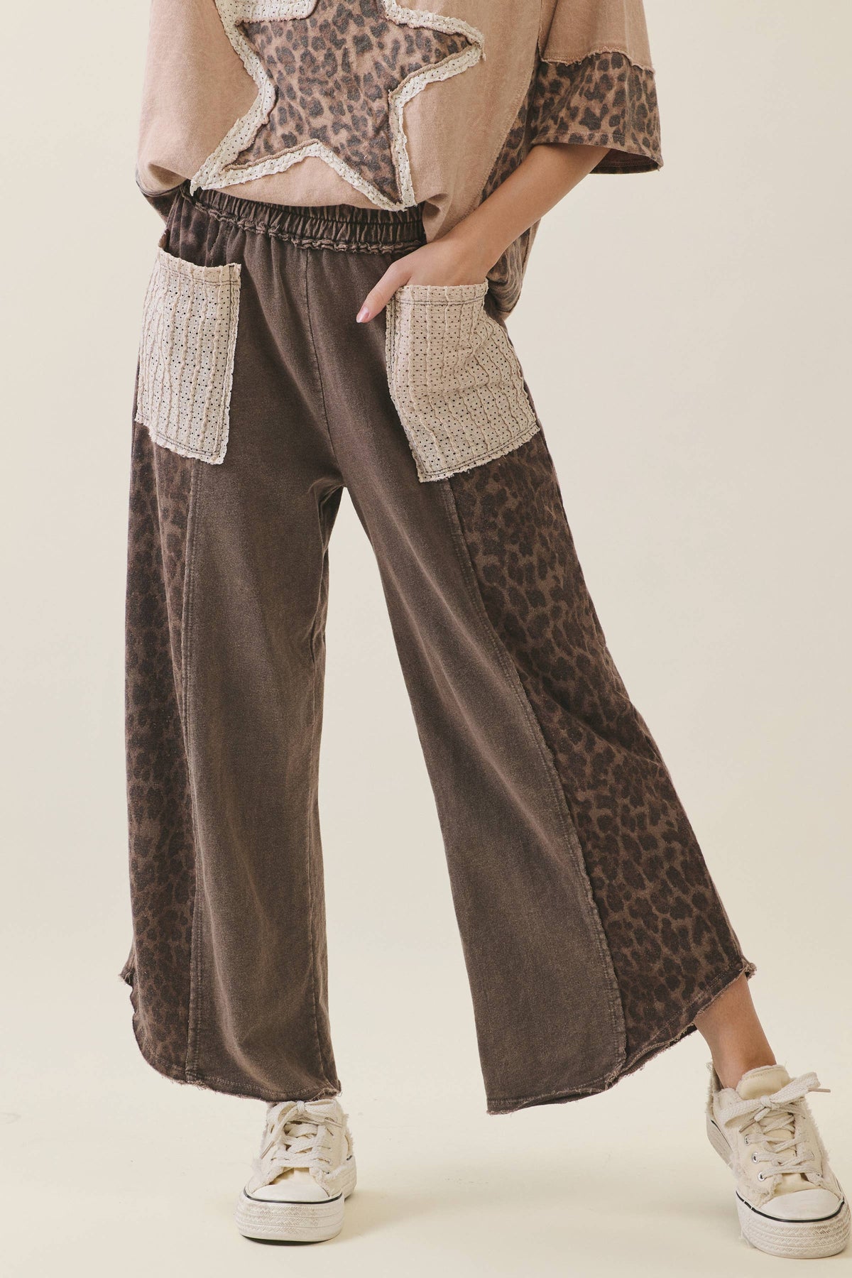 Mineral Washed Leopard Lace pockets Cropped Pants